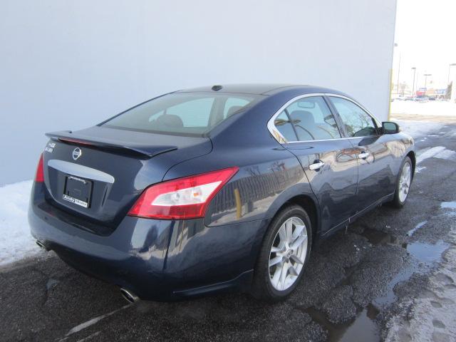 2011 Nissan maxima with premium package #5