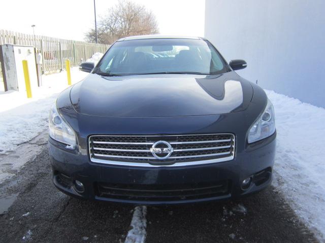 2011 Nissan maxima with premium package #7